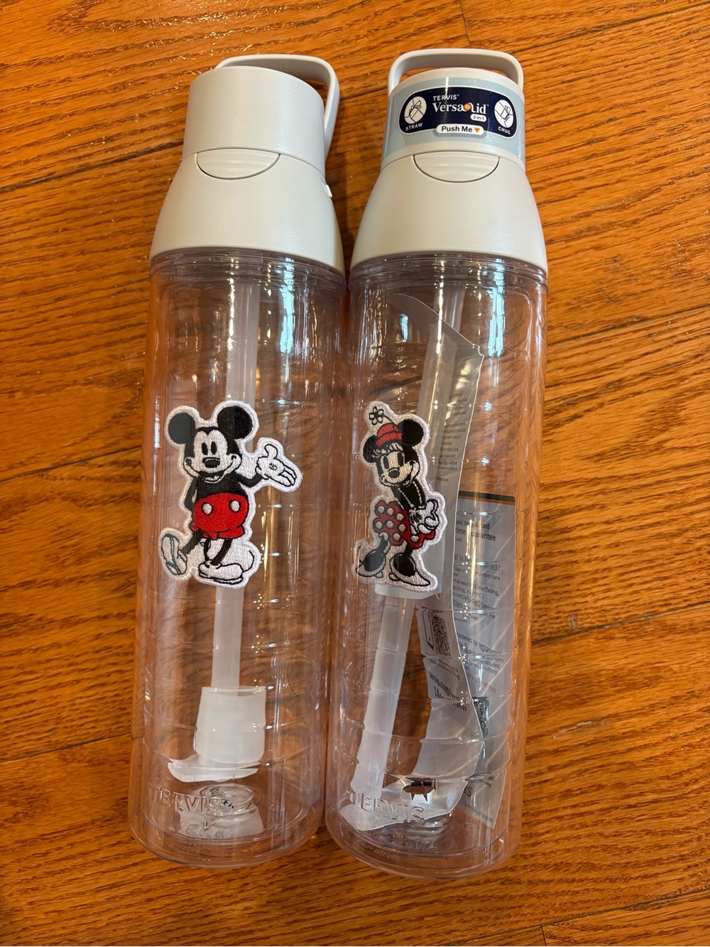 Disney Mickey & Minnie Tervis Venture Lite Water Bottle Set 24oz VersaLid New